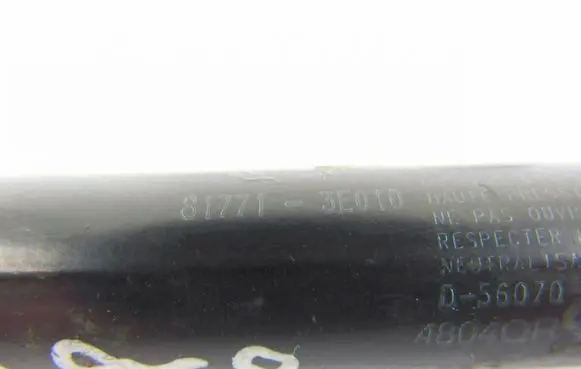 KIA Sorento Tailgate/trunk strut/damper 817813E010