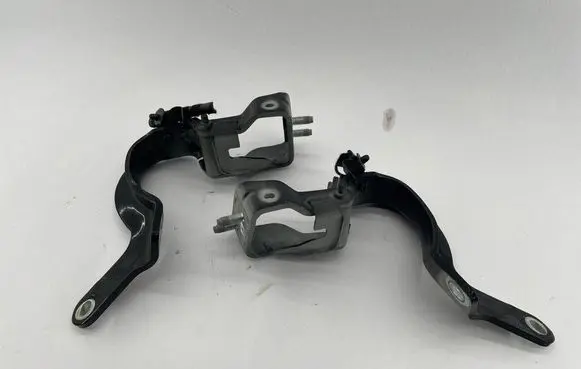 Audi Q7 4L Loading door hinge set 4L0971846A 4L0971845F