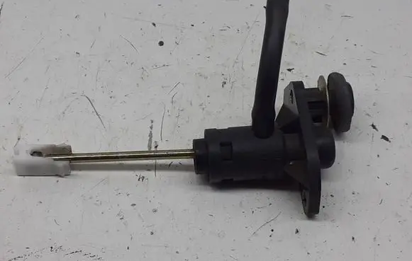 Audi A4 S4 B6 8E 8H Clutch master cylinder 8E1721401E