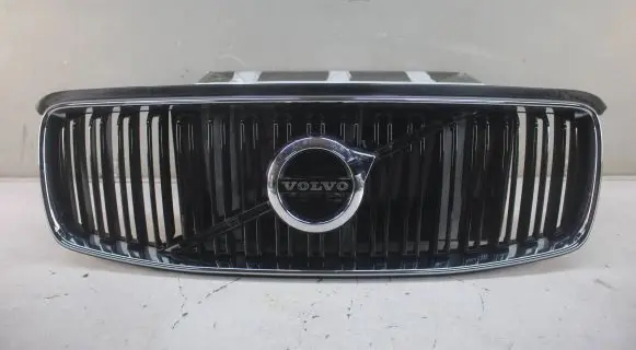 Volvo XC90 Front grill 31425933 31425096 51425956
