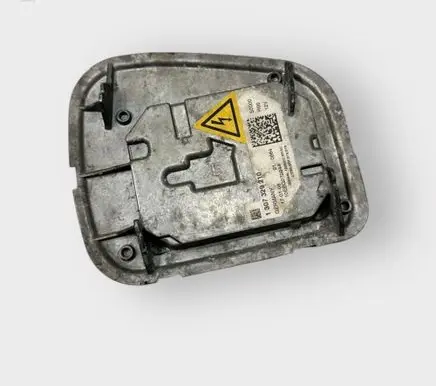 Volvo V50 Xenon control unit/module 1307329210 10EEG070044