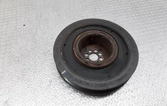 Volkswagen Phaeton Crankshaft pulley 057105251D