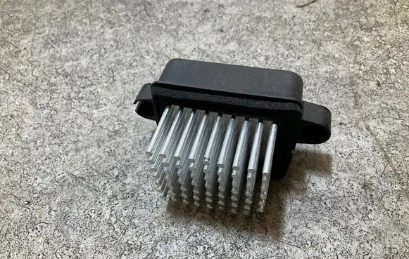 Ford Puma Heater blower motor/fan resistor H1BH19E624AA