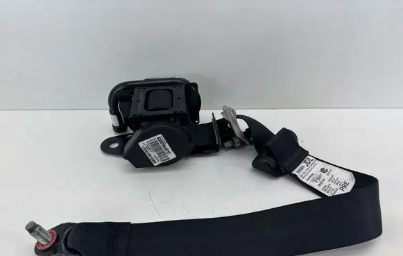 Nissan Leaf II (ZE1) Rear seatbelt 638265401F