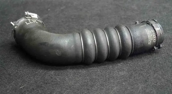 Audi A6 S6 C6 4F Intercooler hose/pipe 4F0145738F