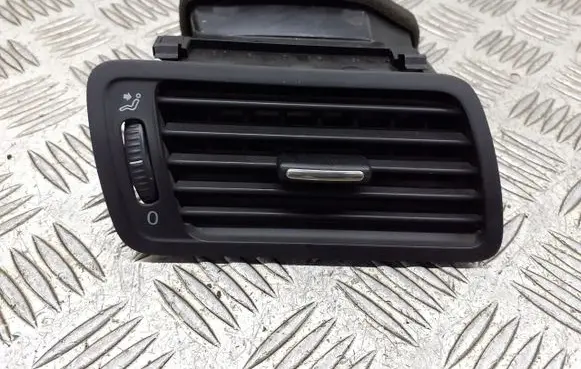 Volkswagen PASSAT B6 Dashboard air vent grill cover trim 3C1819702E