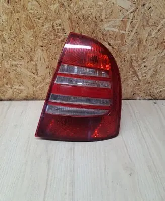 Skoda Superb B5 (3U) Rear/tail lights 3U5945096 3U5945112