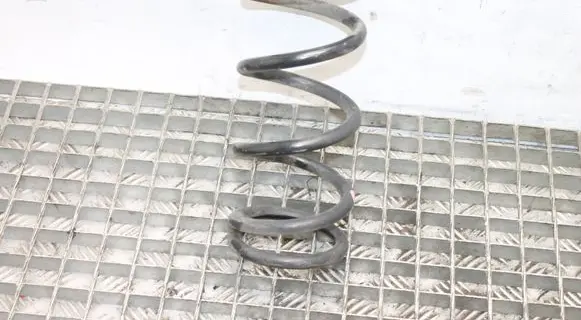 Nissan 370Z Rear coil spring