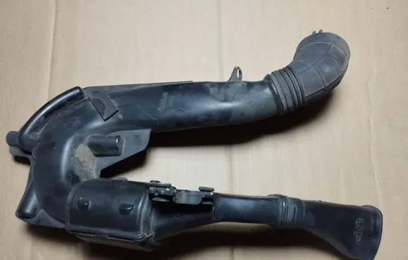 Honda Accord Air intake duct part ATP70