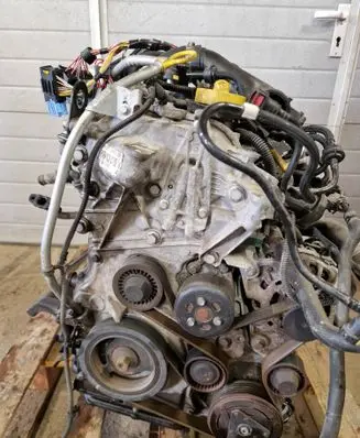Renault Captur Engine D049648 ADA410 100013105R