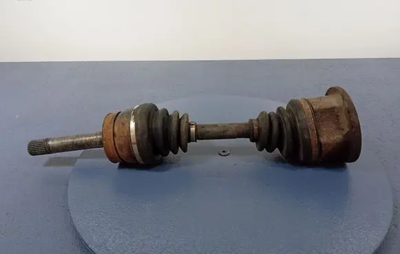 Ford Maverick Front driveshaft