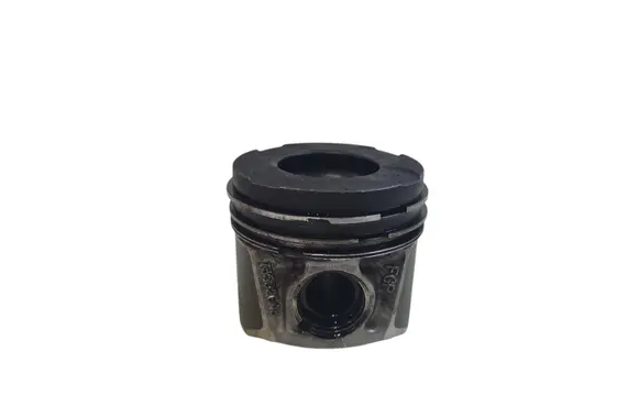 Opel Corsa D Piston 