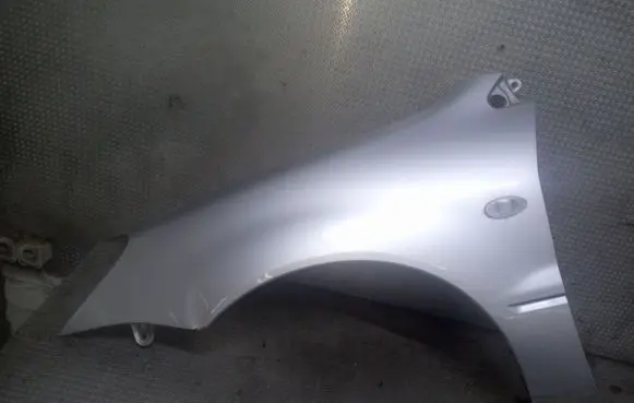 Mitsubishi Lancer Fender