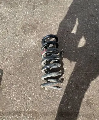 Mercedes-Benz E C207 W207 Rear coil spring F6123