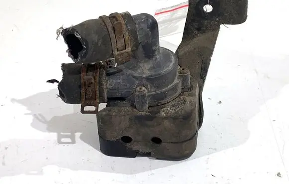BMW 5 F10 F11 Oil filter mounting bracket 9239313