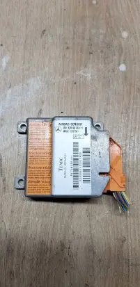 Mercedes-Benz E W124 Airbag control unit/module 0018200026 12767501