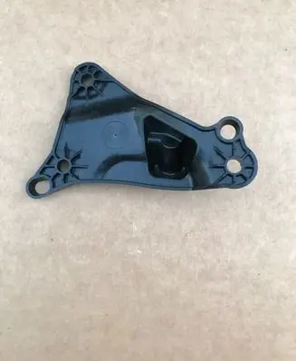 Rear door exterior handle/bracket