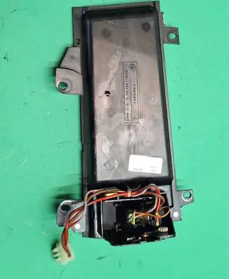 BMW 5 E39 Cup holder front 
