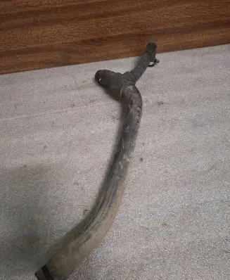 Audi 80 90 S2 B4 Coolant pipe/hose 