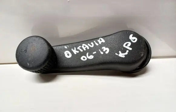 Skoda Octavia Mk2 (1Z) Rear door window winding handle 1H0837581D