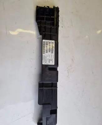 BMW X3 F25 Radiator mount bracket 739123 7593838
