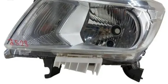 Nissan Navara D23 Headlight/headlamp 26060-4kj2a