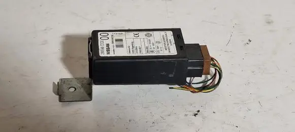 Nissan X-Trail T30 Door central lock control unit/module 28596CC0 5WK46473B
