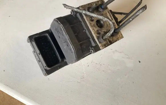 Ford Transit ABS Pump 0255216577 YC152MU0AE