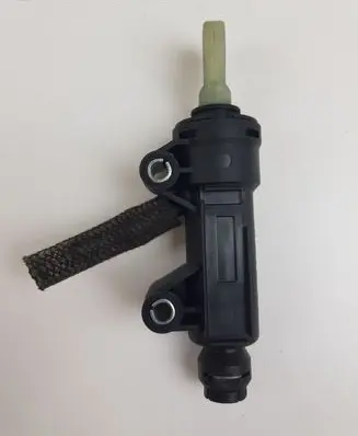 BMW 3 E90 E91 Clutch master cylinder 6773670