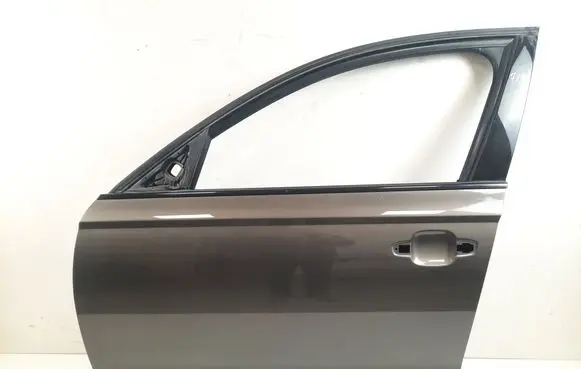 Audi A6 C7 Front door