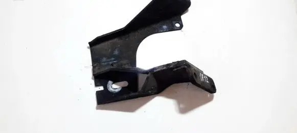 Opel Omega B1 Engine mounting bracket