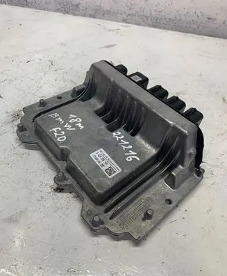 BMW 1 F20 F21 Engine control unit/module 9424338