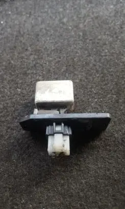 Mitsubishi Colt Heater blower motor/fan resistor
