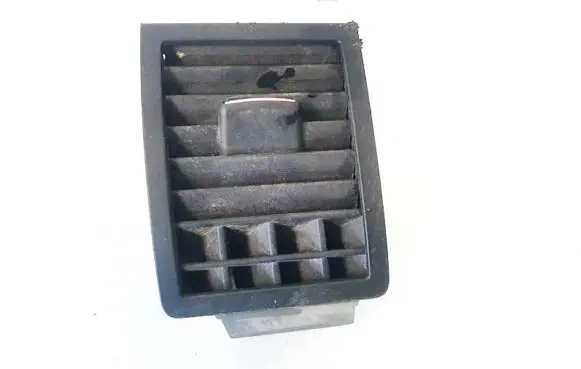 Volkswagen Touareg I Dash center air vent grill 7l6819703d