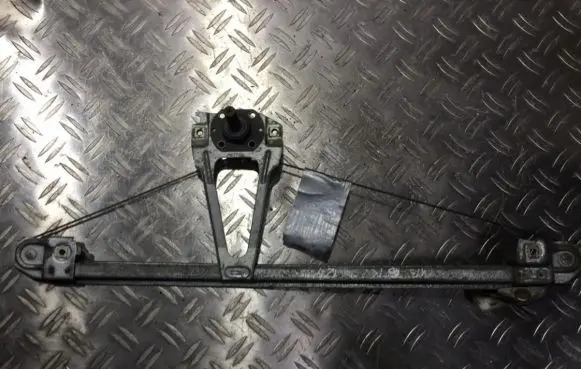 Mercedes-Benz E W124 Sliding door window regulator with motor