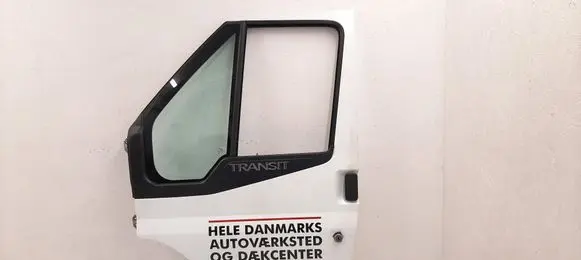 Door (2 Door Coupe)