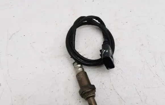 Audi A1 Lambda probe sensor 04E906262GG