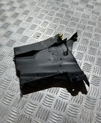 Audi A5 Radiator trim 8W6121763A