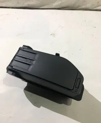BMW 5 E60 E61 Armrest 22167210 7112283 7112395