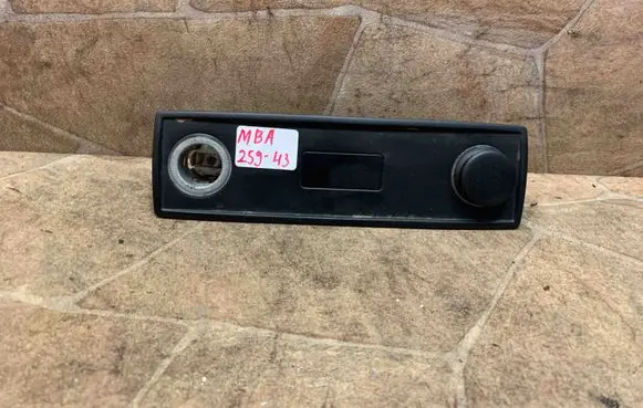 BMW X5 E70 Cigarette lighter 8385142