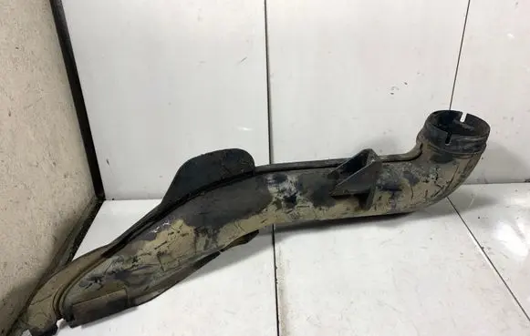 Mitsubishi L200 Air intake duct part 1505A131