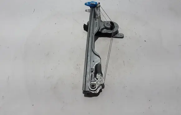 Renault Modus Front door window regulator with motor 8200748379