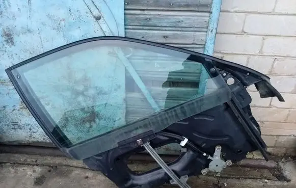 Audi 100 S4 C4 Front window lifting mechanism without motor
