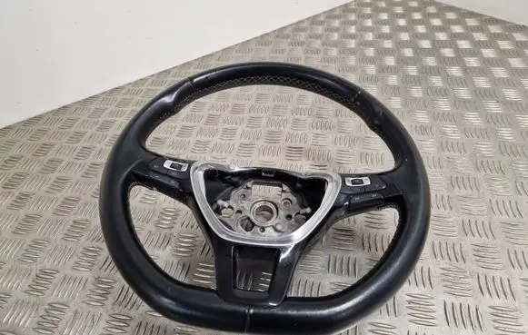 Volkswagen Golf VII Steering wheel 5G0419091