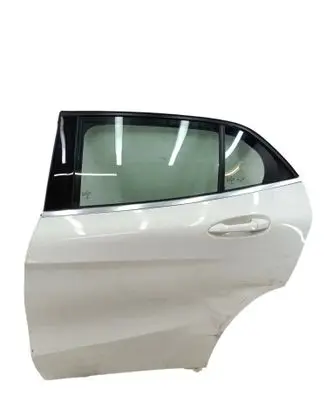 Mercedes-Benz GLA W156 Rear door