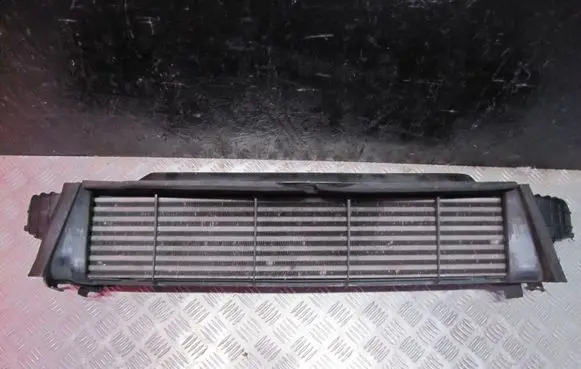 Mercedes-Benz CLK A209 C209 Intercooler radiator A2035000500