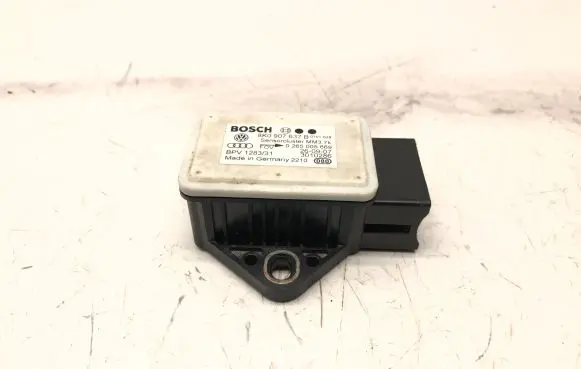 Audi A4 S4 B8 8K ESP acceleration yaw rate sensor 8K0907637B 0265005669 3009286