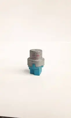 Toyota Land Cruiser (BJ70) Other relay 90987-03002 056700-5520