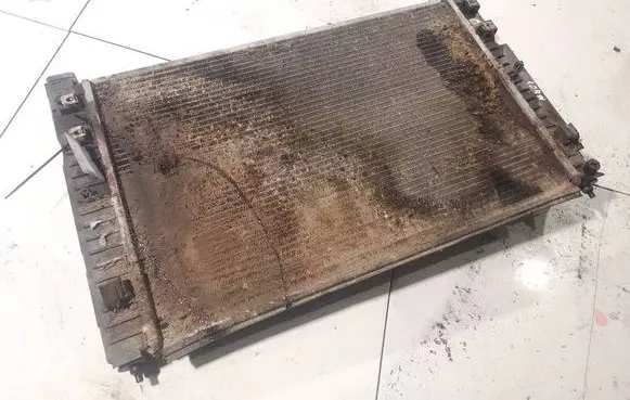 Audi A4 S4 B5 8D Coolant radiator 