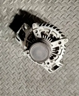 Maserati Ghibli Generator/alternator 28996424485 1042106990